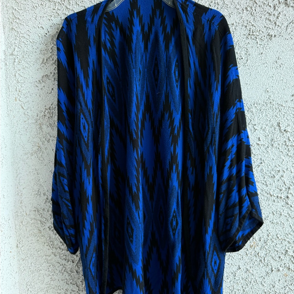Forever 21 Blue and Black Aztec Open Cardigan